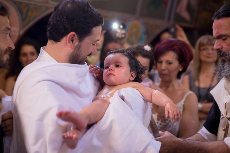 Φωτογράφηση Βάπτισης στο Καβούρι
